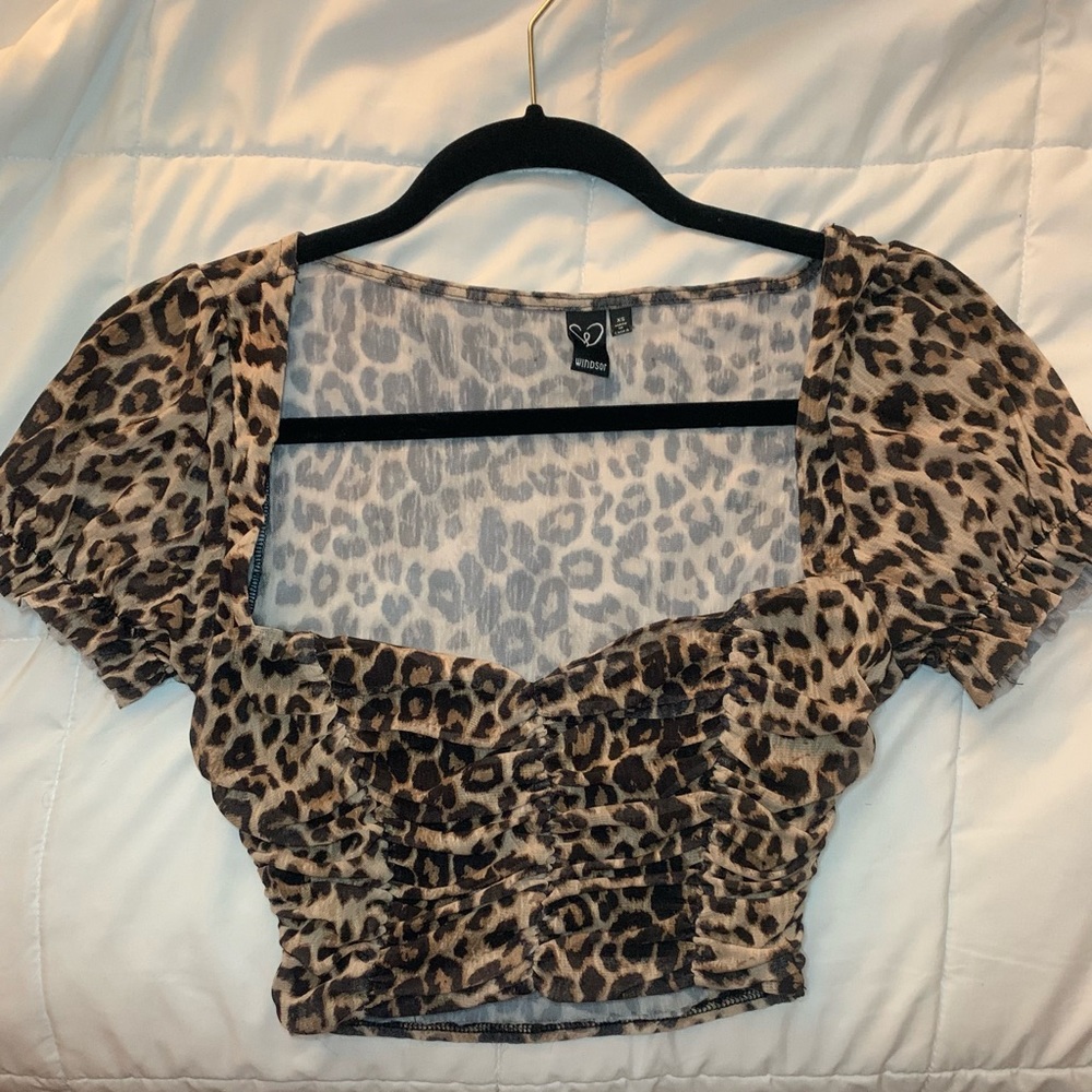 Xsmall cheetah print heart shaped crop top